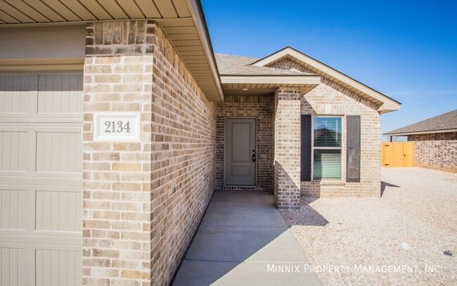 Building Photo - 2134 Langford Ave