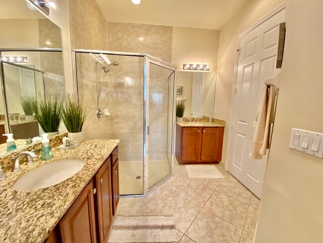 Building Photo - 6525 Monterey Point