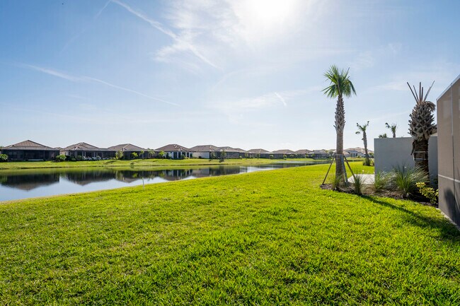 Building Photo - 3031 Formia Ct