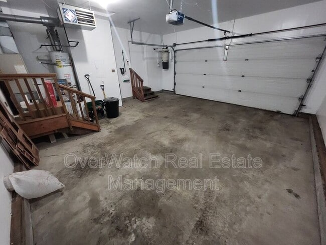 Building Photo - 9321 Noblewood St