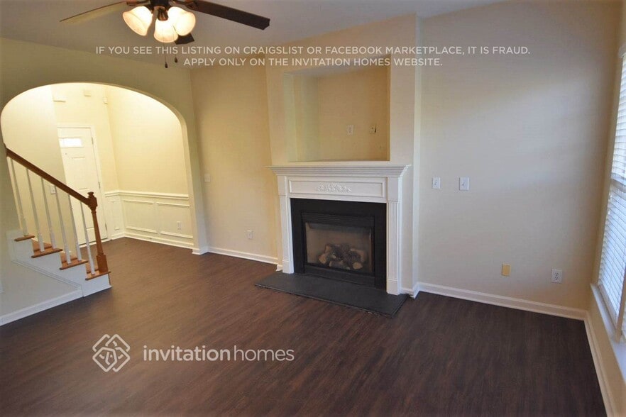 Building Photo - 3012 Grande Heights Dr