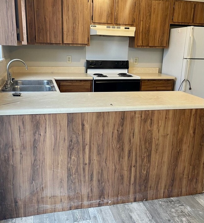 Building Photo - 2BR/2BA Two Story Townhouse in Troy City Limits