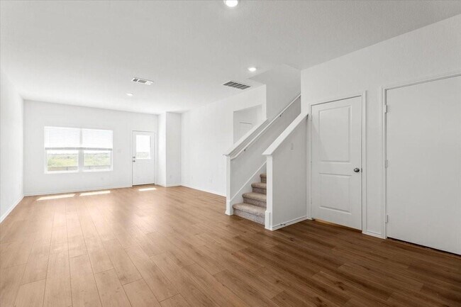 Building Photo - 1618 Marley