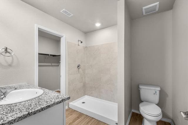 Building Photo - 1412 Silver Oak Ln