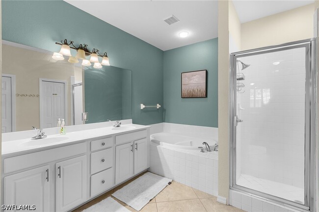 Building Photo - 9651 Spanish Moss Way