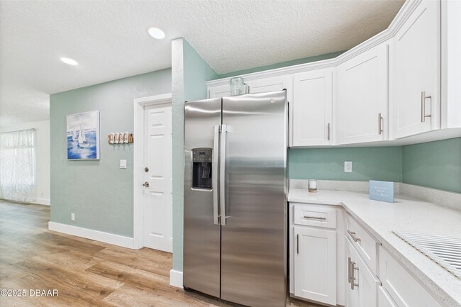 Building Photo - 4035 Oriole Ave