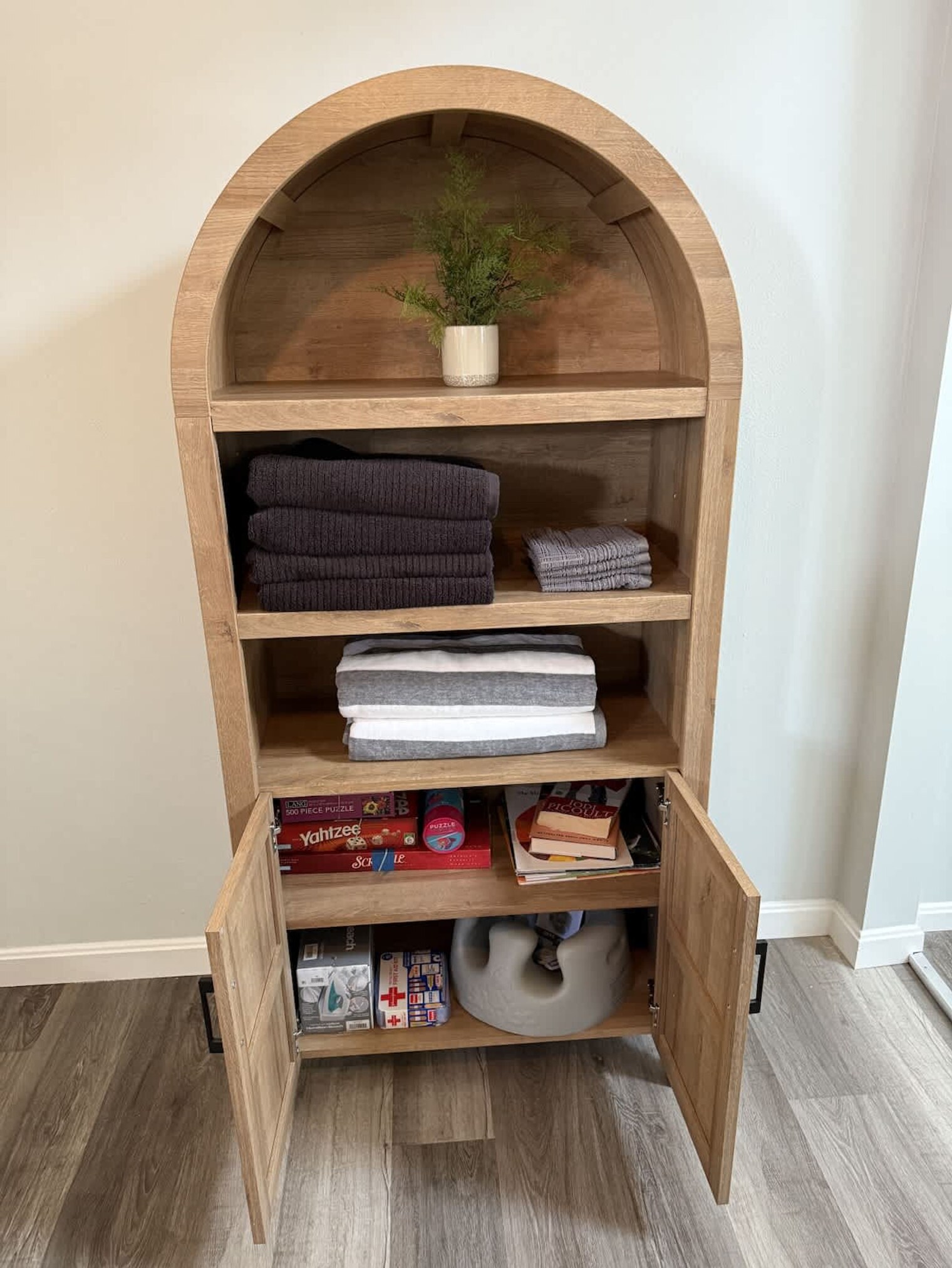 Building Photo - 4 Auburn Ave Ext