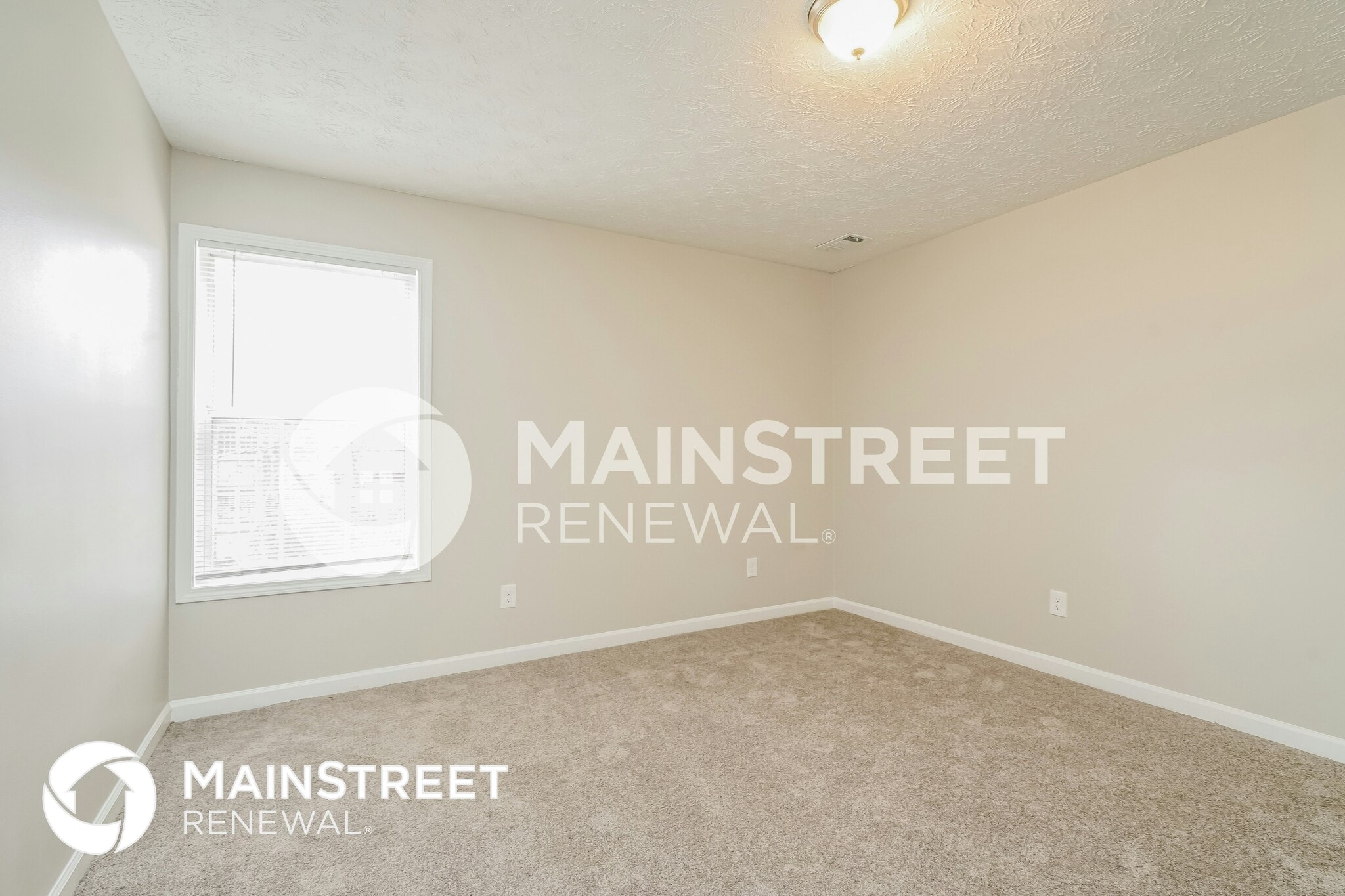 Building Photo - 2760 Autumn Lake Ln