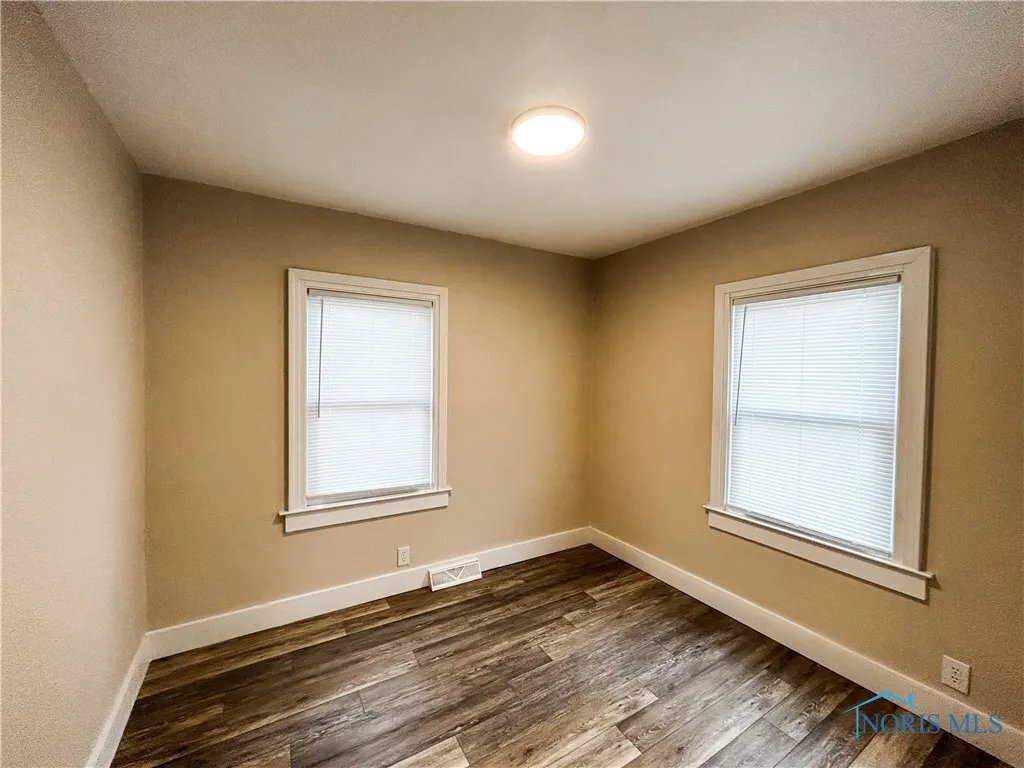 Building Photo - 2347 Bucklew Dr