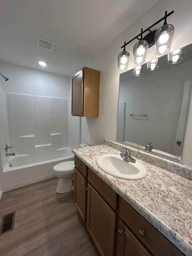 Building Photo - Modern New-Build Townhome with 3 Bedrooms, 2.5 Baths & 1-Car Garage