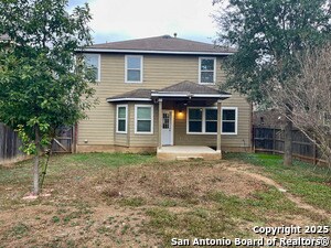 Building Photo - 2127 Muuga Manor