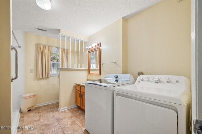 Building Photo - 3007 Cromarty Way