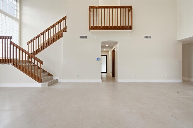 Building Photo - 8320 NW 167th Terrace