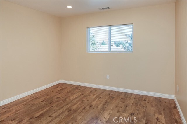Building Photo - 17134 Saticoy St