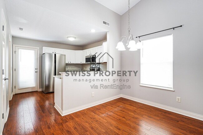 Building Photo - 7199 Normanton Dr