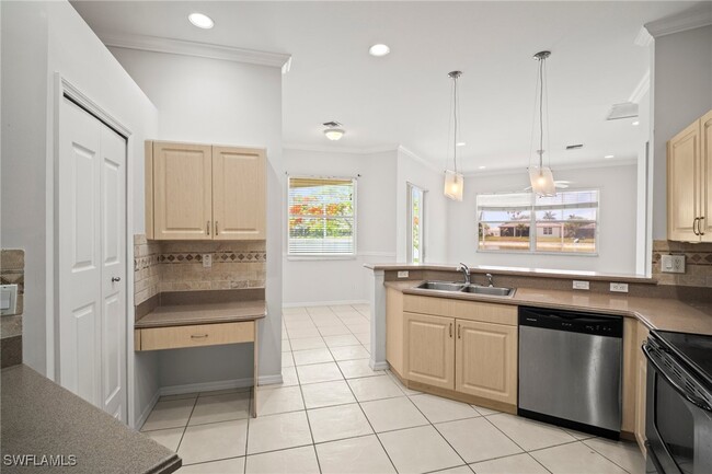 Building Photo - 1072 Port Orange Way