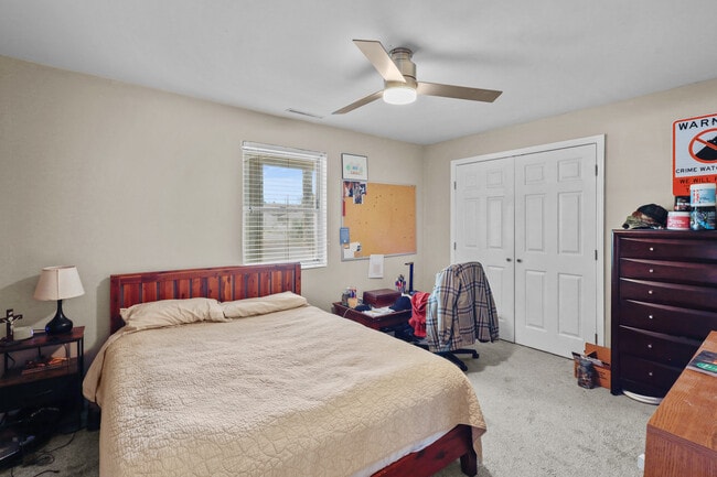 Building Photo - Spacious 4-Bedroom, 2.5-Bath Home E Duffy