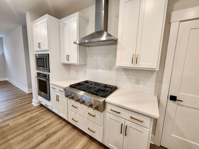 Building Photo - Gorgeous 4 bedroom home in Point Hope - Ch...