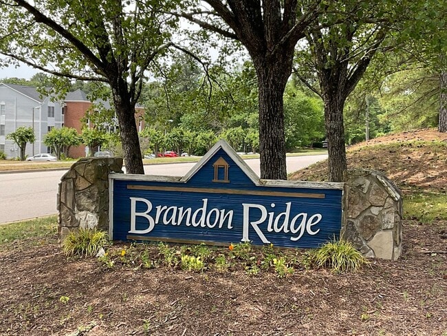 Building Photo - Spacious Condo in Brandon Ridge!