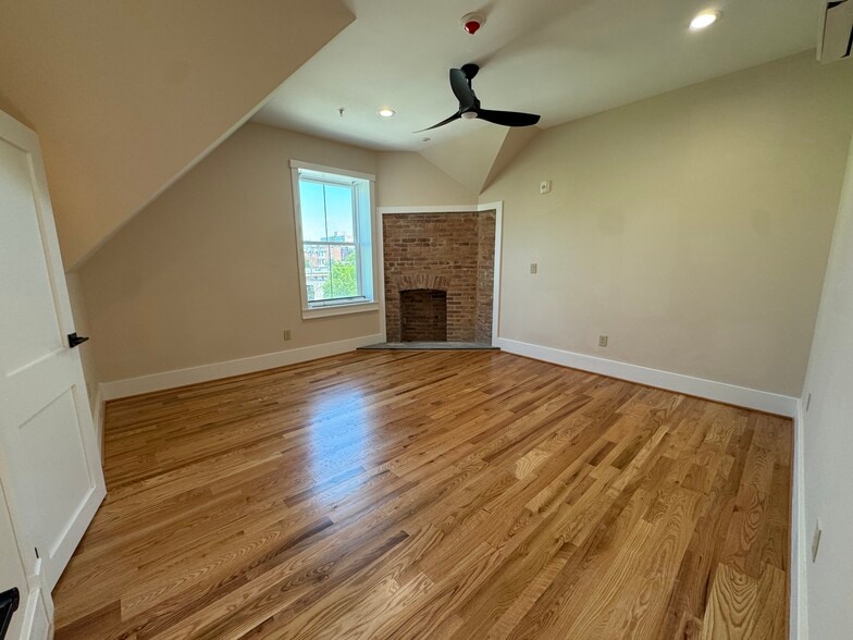 Bedroom 2 - 2031 Maryland Ave