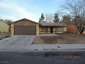 Building Photo - 833 Dusk Dr