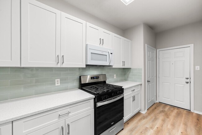 Building Photo - 211 N Burberry Park Cir