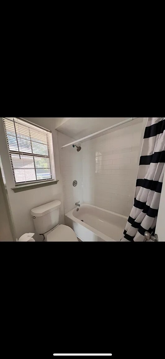 Building Photo - 356 Park Brook Dr