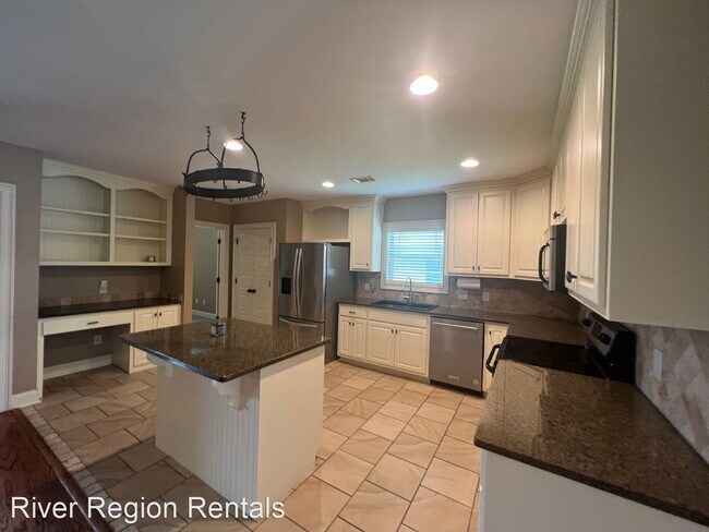 Building Photo - 5 br, 3 bath House - 430 Stone Park Boulevard