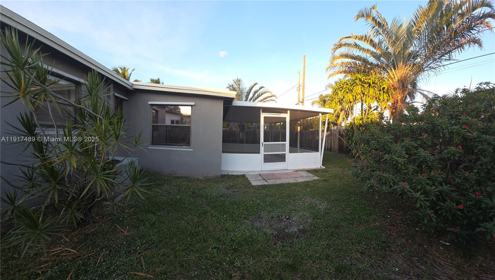 Building Photo - 4138 NW 12th Ter