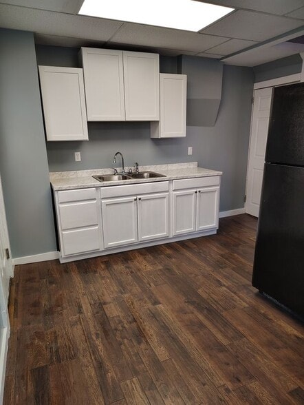 Building Photo - 20 Averill St