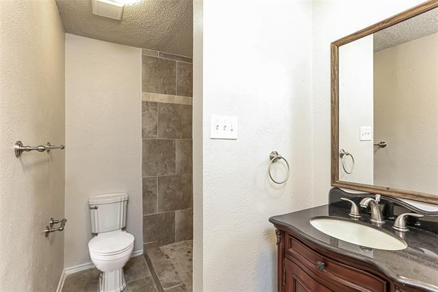 Building Photo - 8913 Doliver Dr