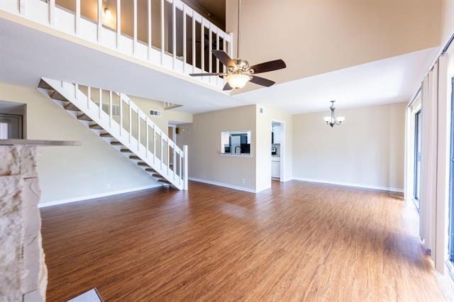 Building Photo - 1204 Signal Ridge Pl