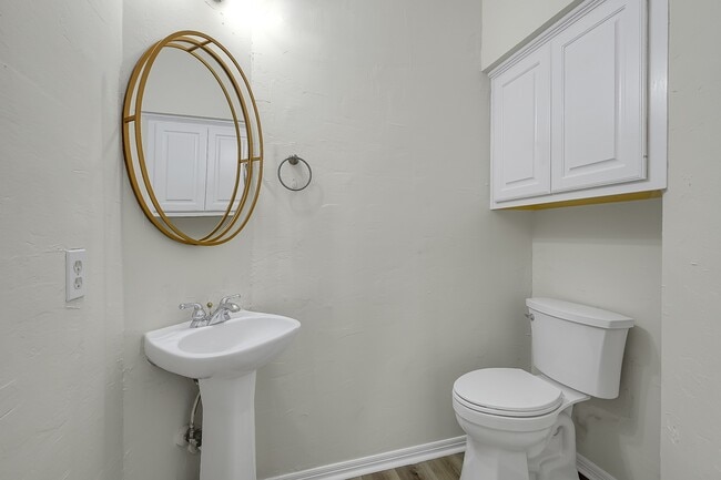 Building Photo - 53 N Peaceful Canyon Cir