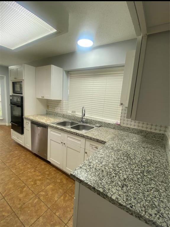 Building Photo - 13206 Terralyn Way
