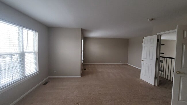 Building Photo - 10530 Wakefield Ln