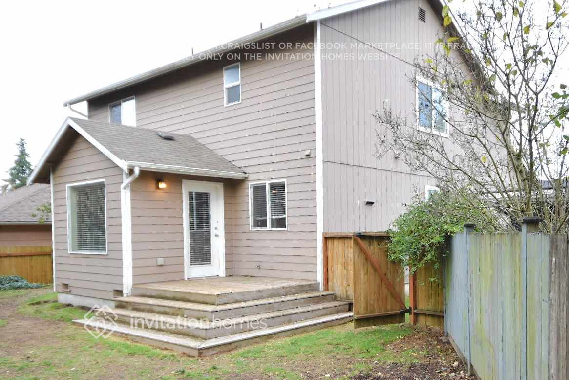 Building Photo - 8006 Upper Ridge Rd