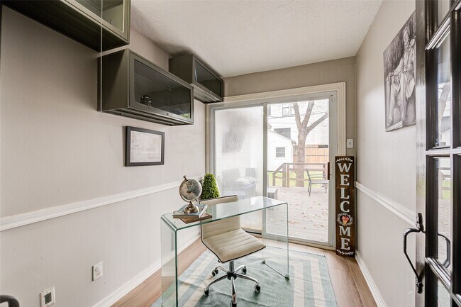 Building Photo - 1207 Archer St