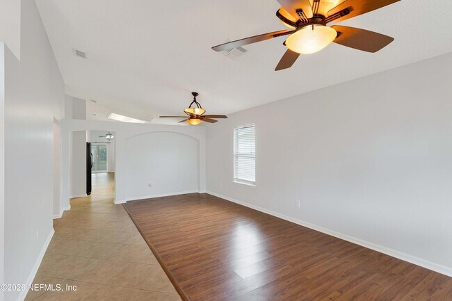 Building Photo - 1410 Runes Ct