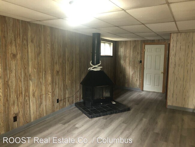 Building Photo - 4 br, 2 bath House - 1515 Lillian Lane