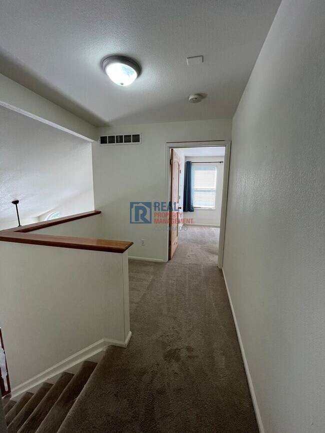 Building Photo - 12996 S Carson Ct