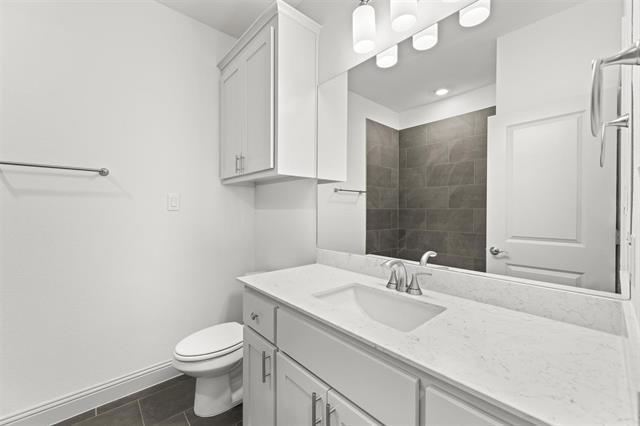 Building Photo - 544 Oak Crk Dr