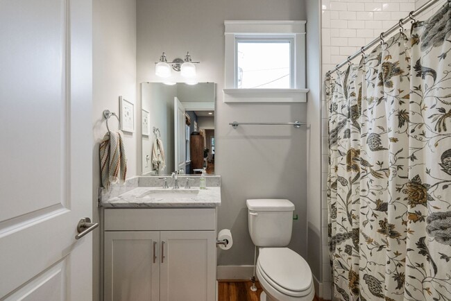 Building Photo - Amazing 3 Bedroom Home in Church Hill!! ***Available Early May 2026***