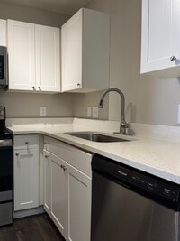 Building Photo - 37 Hamiltons Harbor Dr