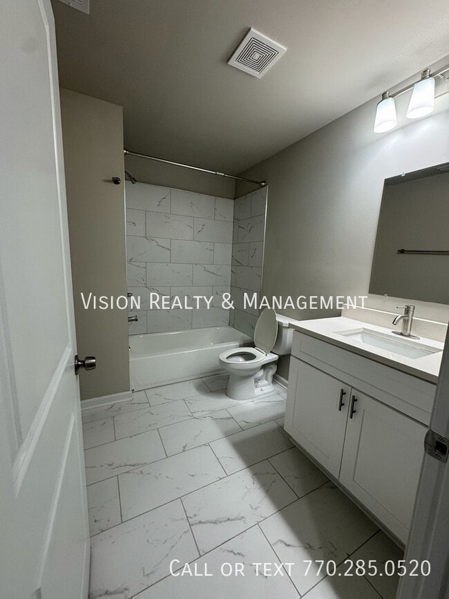 Building Photo - 8330 Triple Crown Dr