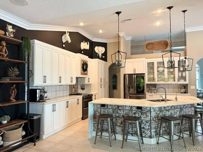Building Photo - 14636 Stirrup Ln