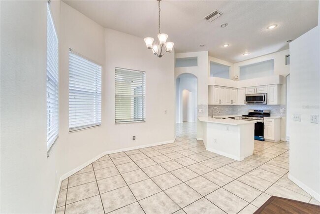 Building Photo - 10124 Cannon Dr