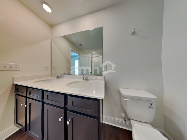 Building Photo - 27446 St Andrews Avenue