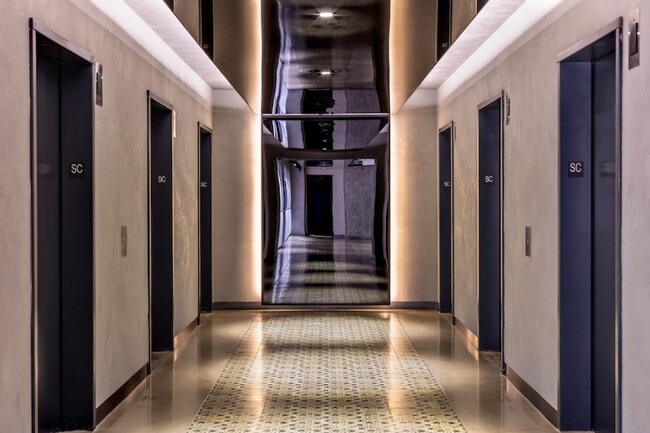 Building Photo - 21 West End Ave