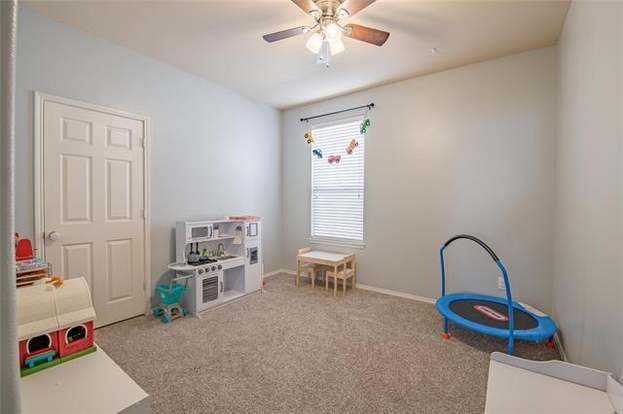 Building Photo - 7616 Berrenda Dr