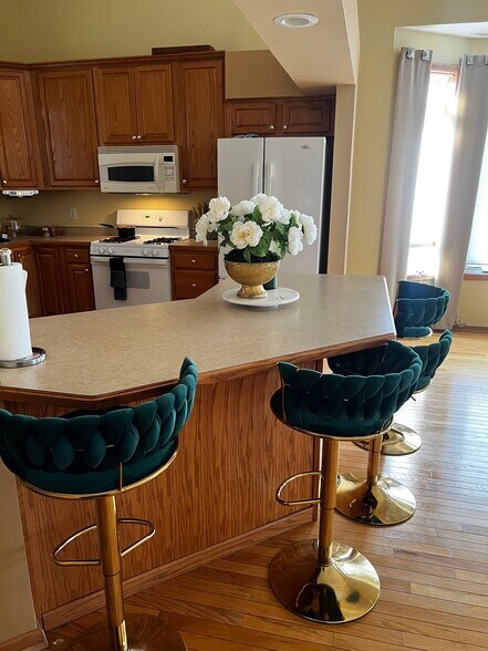 Kitchen - 4711 Adair Ave N